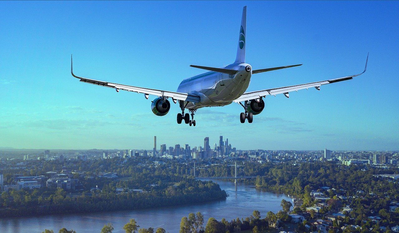 Passenger aircraft approaching a city airport